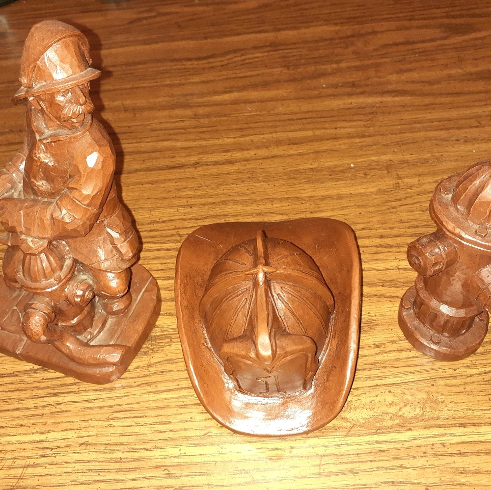 Red Mill Mfg. Fireman carved figurines set of 3